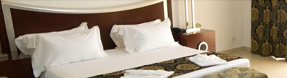 Hotel Victoria Garden Camama Zewnętrze zdjęcie