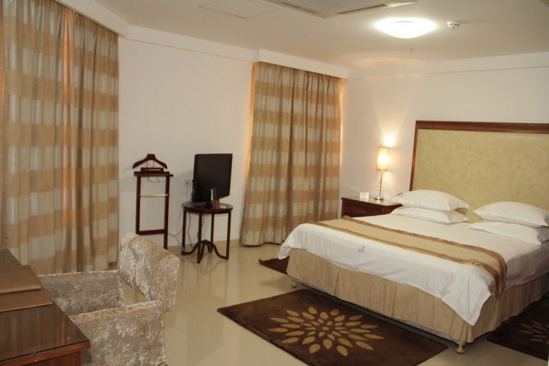 Hotel Victoria Garden Camama Zewnętrze zdjęcie
