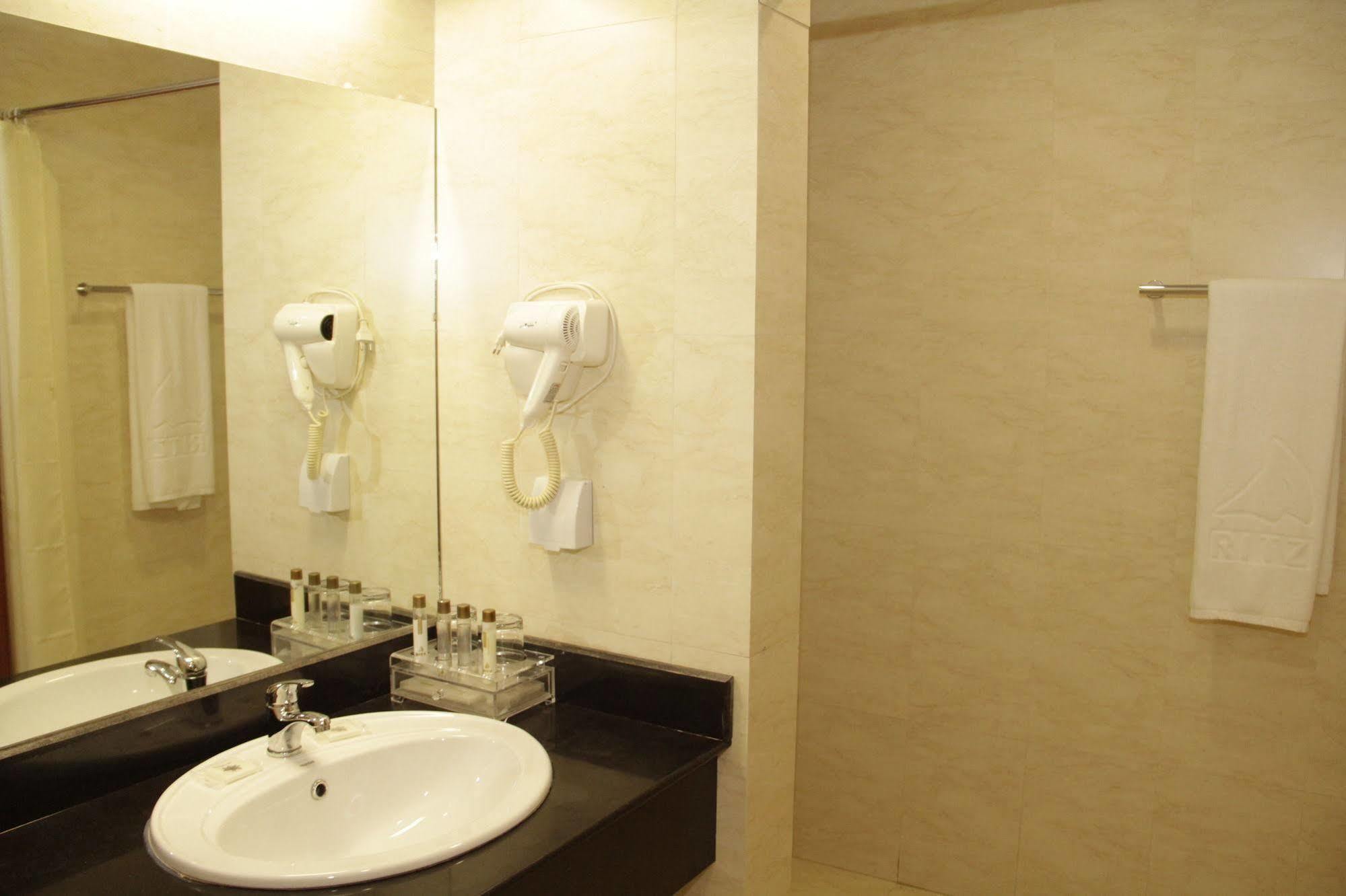 Hotel Victoria Garden Camama Zewnętrze zdjęcie