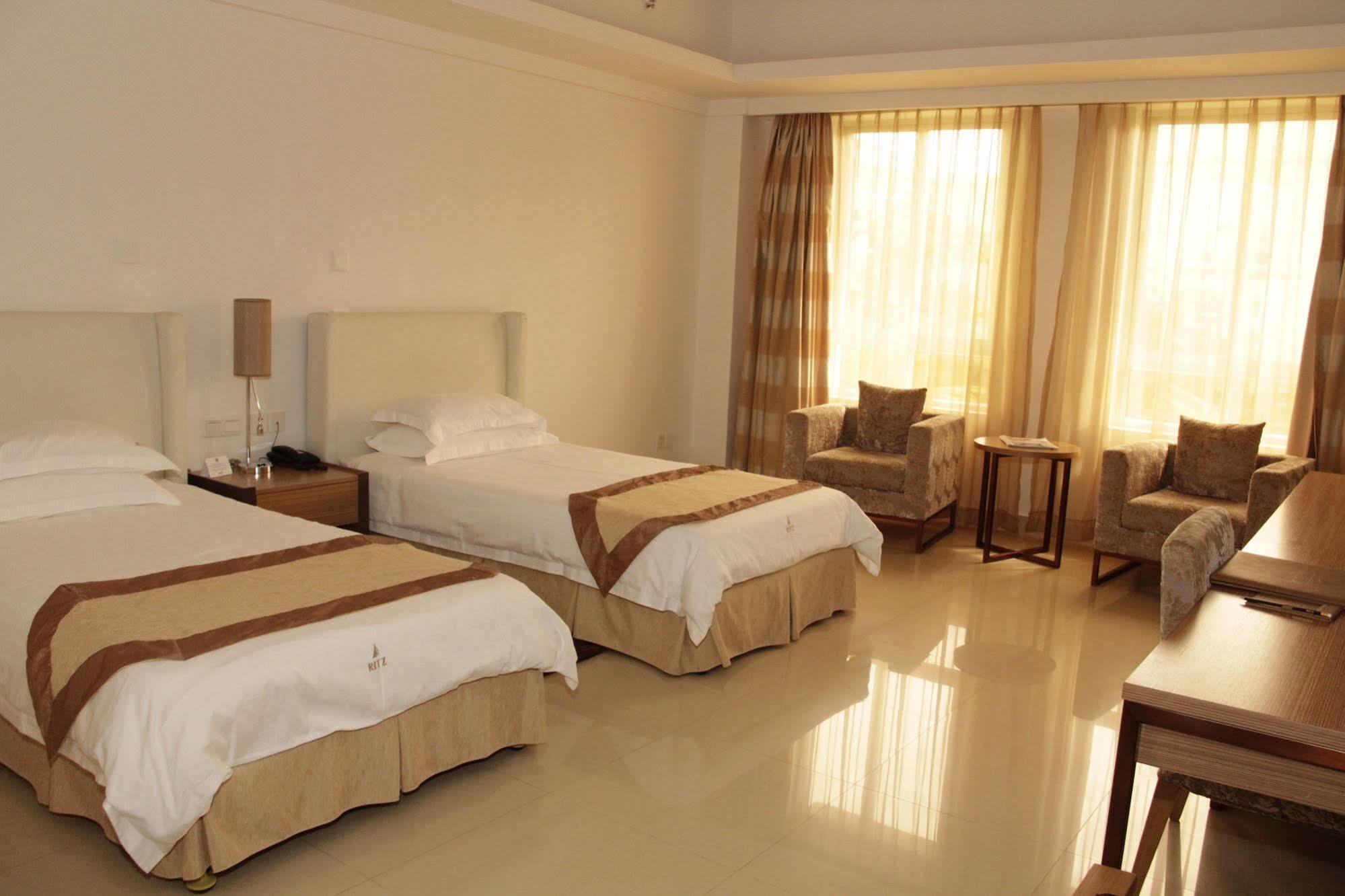 Hotel Victoria Garden Camama Zewnętrze zdjęcie